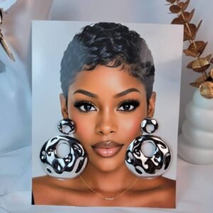 Aspacia hoop silver Bold Earrings